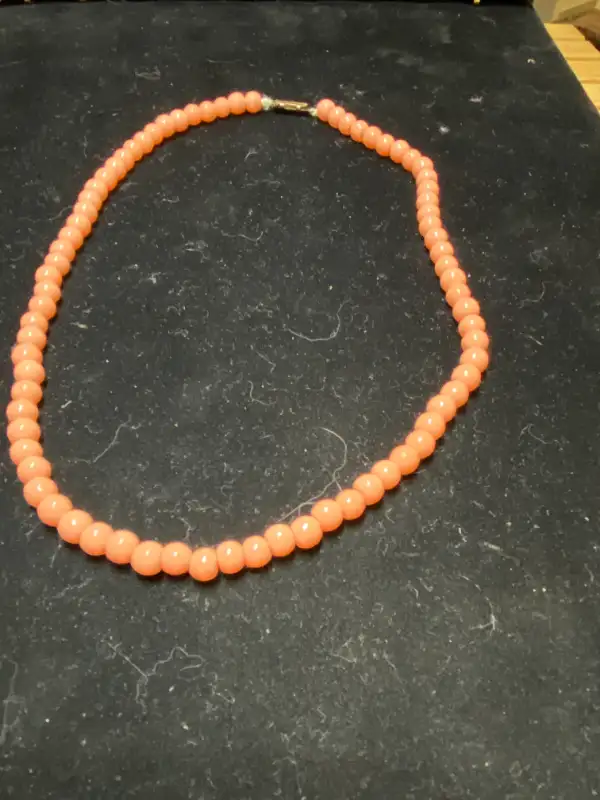 Antique Saffron Orange Nude Color Japanese Natural Coral Gemston in Arts & Collectibles in Vancouver - Image 2