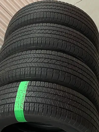x4 225/65/17 Yokohama Geolandar All Season Tires. In good condition. 514 346 8019. Calls or texts. x...