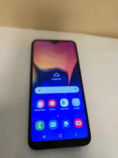 Samsung Galaxy A10e propre Unlock 32g Android wifi bat A1, View more