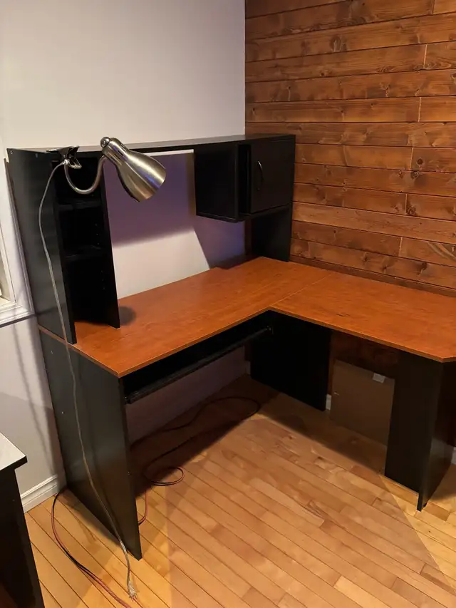 computer desk in Desks in Lloydminster - Image 3