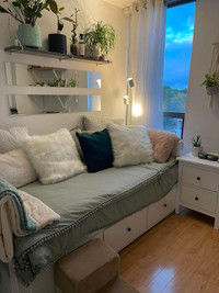IKEA Daybed white