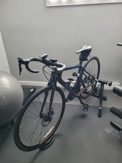 Vélo de route Norco Valence, View more