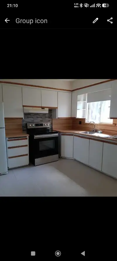 Male Roommates Needed – Shared Room Available (From October, 2026) Looking for male tenant to share...