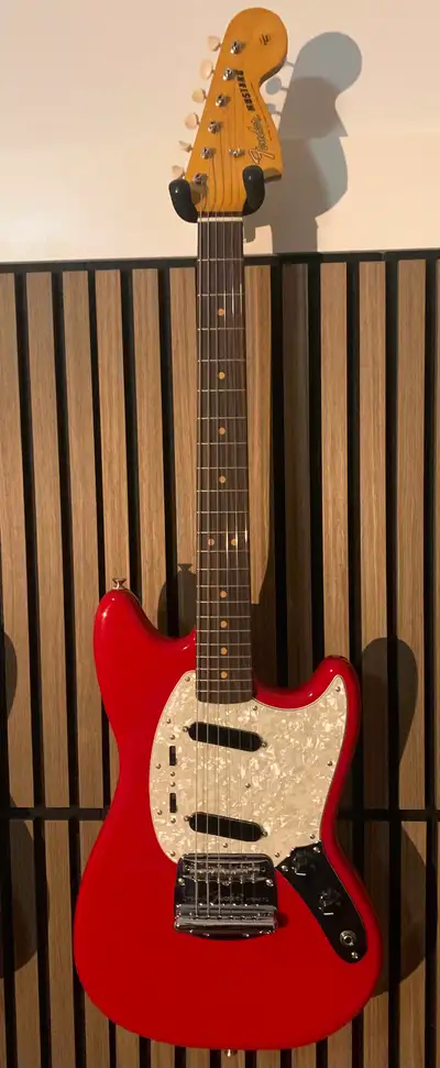 Immaculate Fender Vintera III Mustang guitar, all original, literally brand new, Dakota Red finish,...
