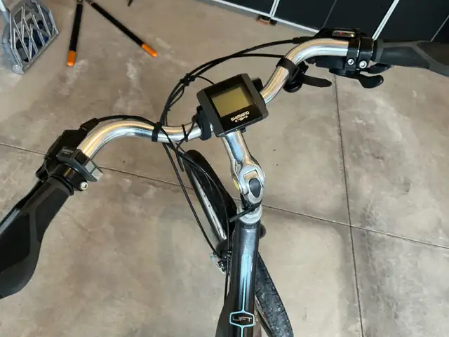 Trek “ Lift “ E Bike