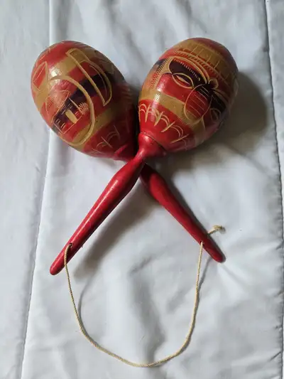 Authentique Maracas fabriqué au Nicaragua (1990), View more