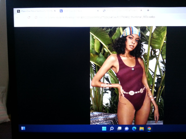 Plain One Piece Swimsuit (Shein) in Women's - Other in City of Toronto - Image 3