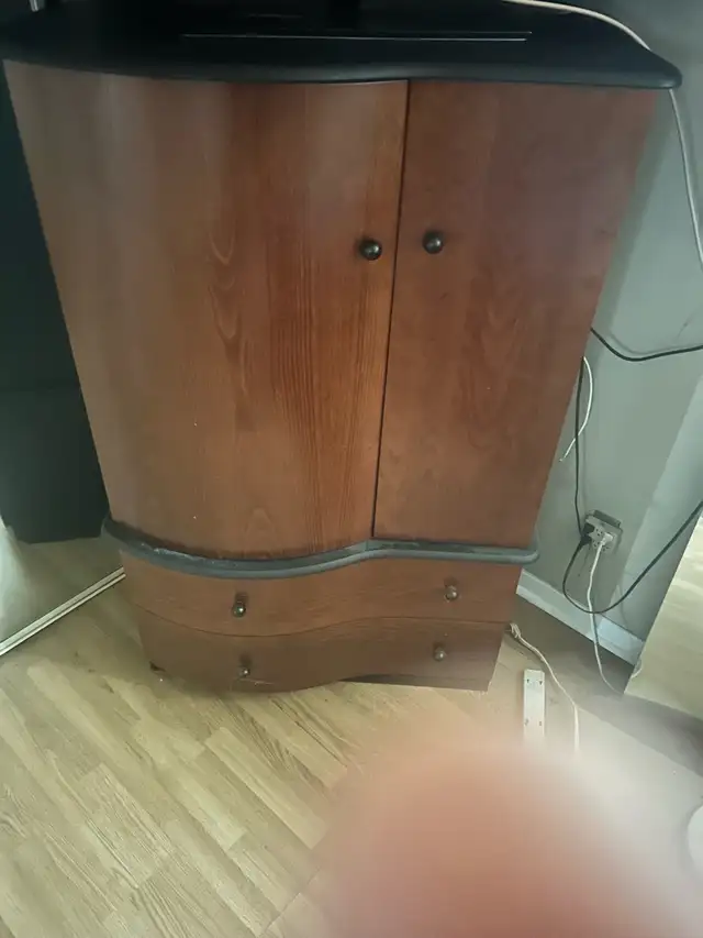set de chambre adultes in Beds & Mattresses in Laval / North Shore - Image 3