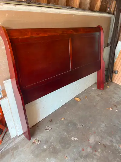 Queen sleigh bed and box spring, View more