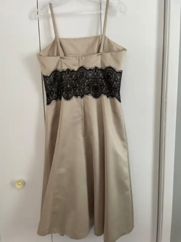 Robe de soirée ou mariage in Women's - Dresses & Skirts in Edmundston - Image 3