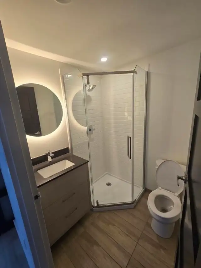 University of Waterloo apartment for Sublet : $650 per person in Room Rentals & Roommates in Kitchener / Waterloo - Image 6