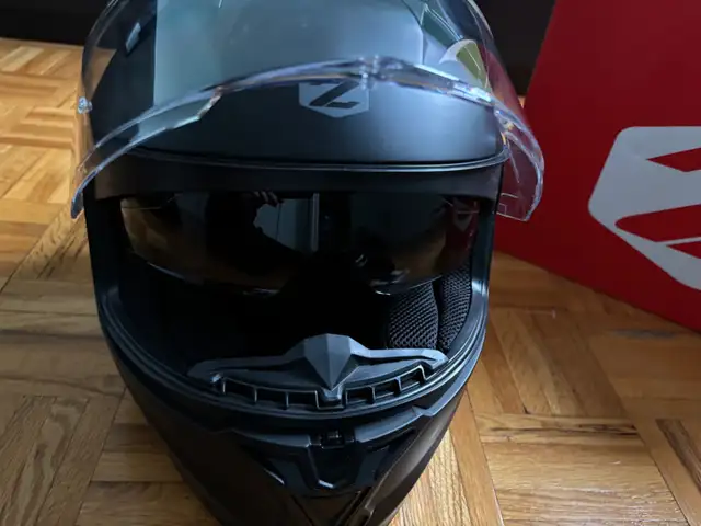 Casque moto noir mat Zenith Zox in Motorcycle Parts & Accessories in Laval / North Shore - Image 8