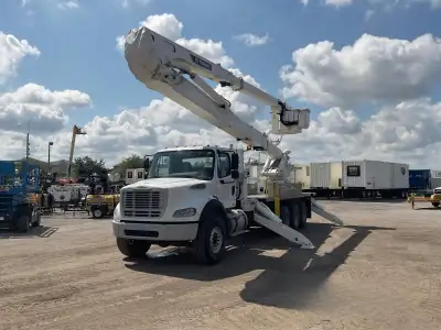 2018 Freightliner M2-112 Detroit DD13 Diesel Automatic 20,000 miles Terex TM125 Bucket Non-overcente...