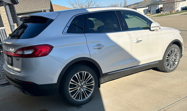2016 Lincoln MKX in Cars & Trucks in Red Deer - Image 2