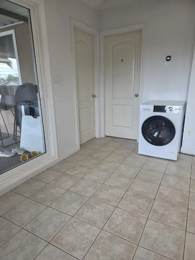 Richmond Southarm 1-Bedroom w/ Huge Covered Deck – ALL UTILITIES in Long Term Rentals in Delta/Surrey/Langley - Image 21