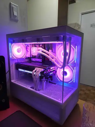 ****PRICE IS FIRM**** Beautiful and clean white build, no issues at all. You can come and test no pr...