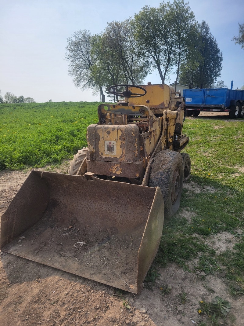 International payloader H25 Heavy Equipment Owen Sound Kijiji