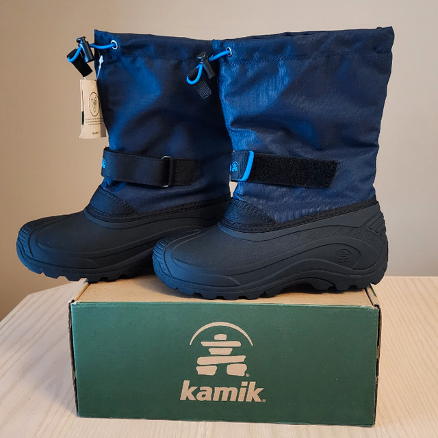 Size 4 boys Kamik snow boots in Kids & Youth in Prince George - Image 3