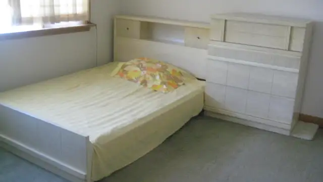 STUDENT RENTAL-near GLENCAIRN SUBWAY in Room Rentals & Roommates in City of Toronto - Image 3