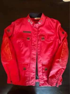 Ladies size medium Icon 1000 Akorp short trench motorcycle jacket. Used a handful of times. Removabl...