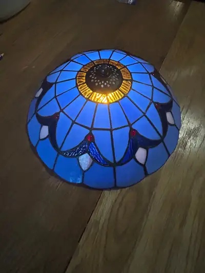 Tiffany style lamp 12 " -  30cm Blue-Bleue c/w hardware, View more