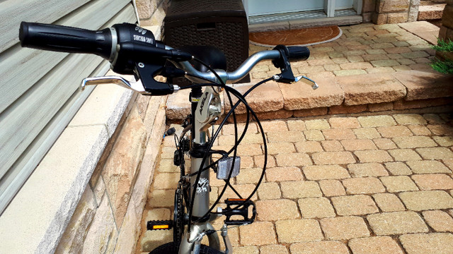 MEILLEUR que CCM Vélo Shimano De Qualité dans De Montagne  à Laurentides - Image 2