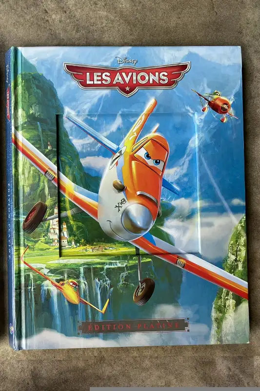 Livres jeunesse (Les Avions et autres) in Children & Young Adult in Longueuil / South Shore - Image 4