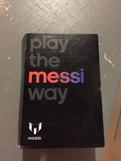 Great condition with original box - Play the Messi way. Size 4