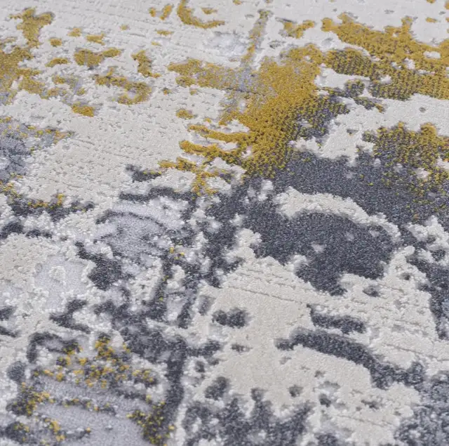 Area Rug in Rugs, Carpets & Runners in Ottawa - Image 4