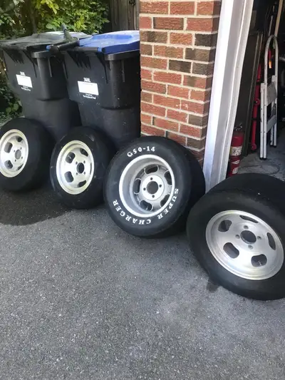 4 Shelby cal 500 Slotted Aluminium Mag Rims Front 14”x6” the rear 14”x 7” Bolt pattern 4 1/2 came of...