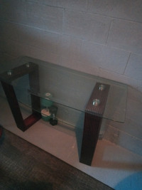 Glass shelf 