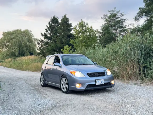 2003 Matrix XRS