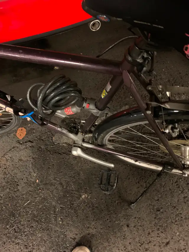 Peugeot Bike in Road in Kingston - Image 3