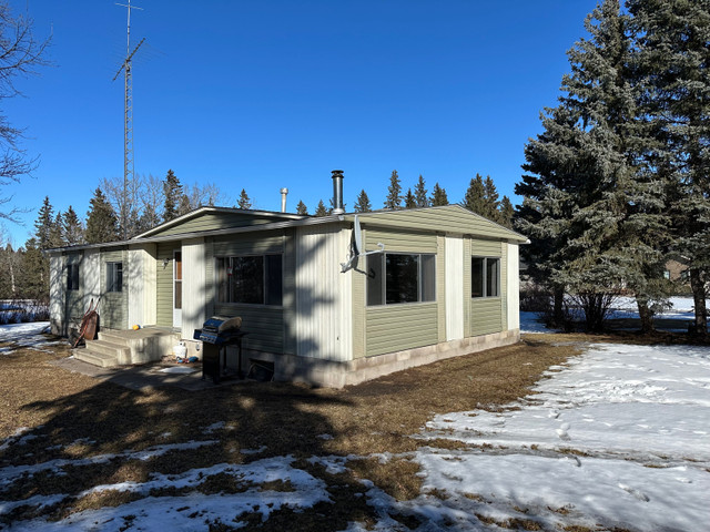 70’s Noenex 24x48 house to be moved.  in Houses for Sale in Red Deer
