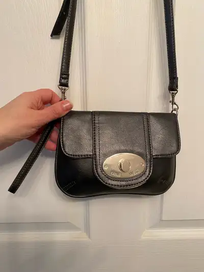 Nine West crossbody bag/wrislet, View more