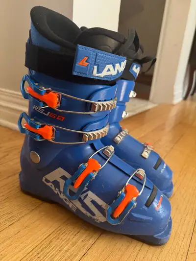 Ski Boots 24.5, View more