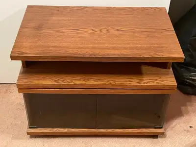Meuble pour télévision à vendre!, View more