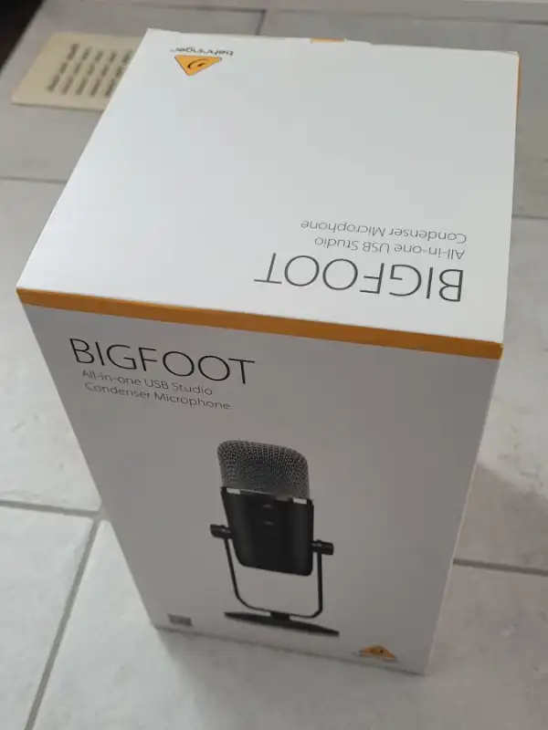 Brand new Behringer Bigfoot condenser microphone in Pro Audio & Recording Equipment in Markham / York Region - Image 4