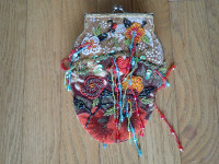 Collectable Retro Fun beaded purse by Ziba the frame Satin lined