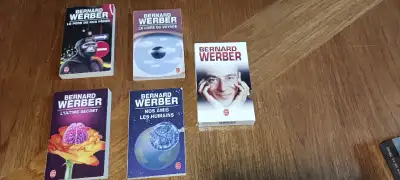 4 livres de Bernard Werber serie Livre de Poche, View more