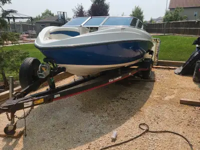 2006 Sugar sand mirage Under 200 hours Tons of power for water sports or just cruzing. Runs perfectl...