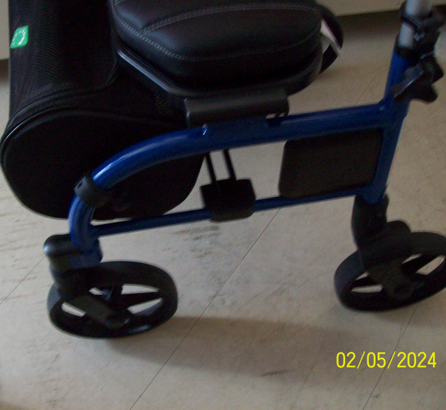Assistant Devices (Walker) in Health & Special Needs in Belleville - Image 3
