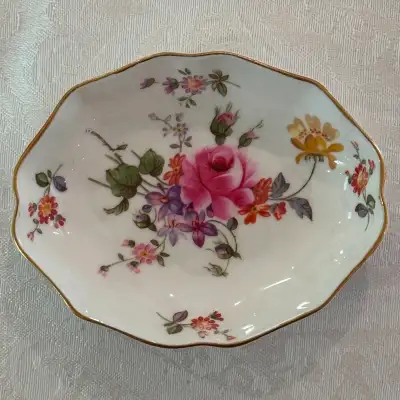 Royal Crown Derby "Derby Posies" dish, View more