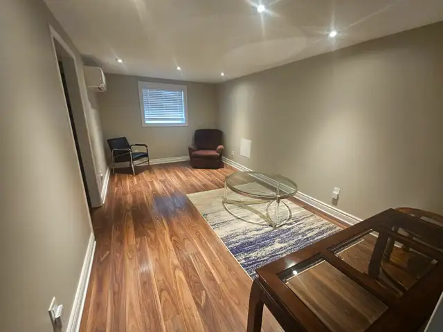 1 bedroom 1 bath walkout basement apartment in Long Term Rentals in Mississauga / Peel Region - Image 25