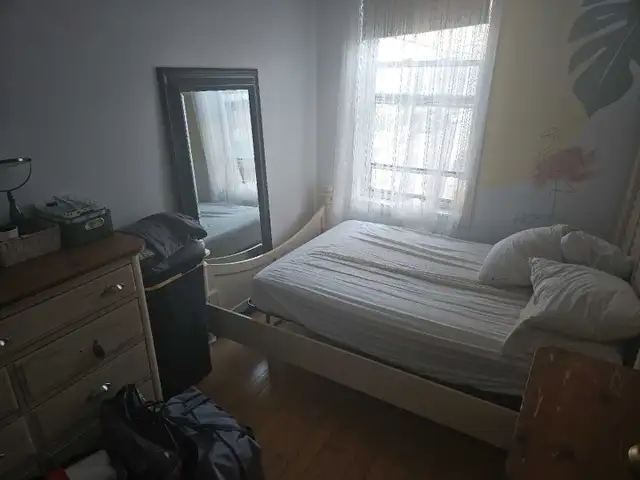 looking for a room downtown