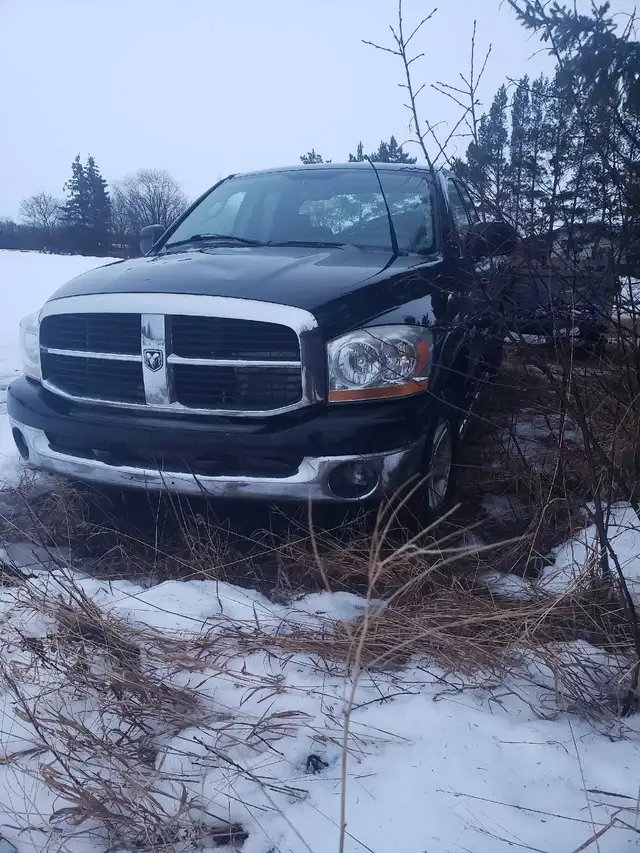 06 Ram 1500 quad cab 569704990461153282