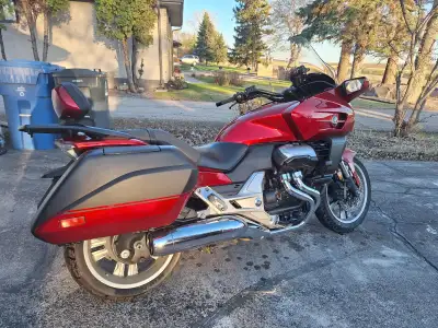 I’m selling my 2014 Honda CTX 1300 Only 12,000 kms Deluxe model (rare) Has Bluetooth USB Port Speake...