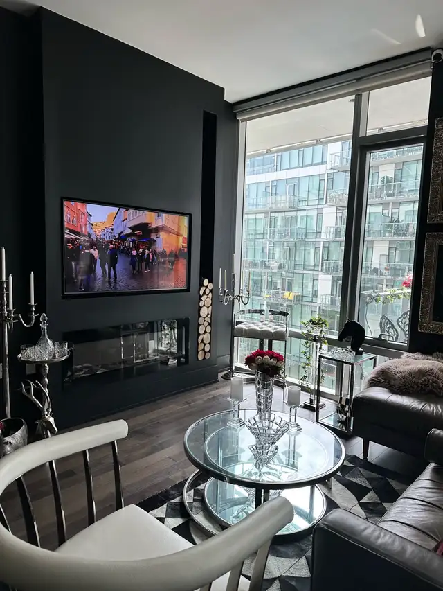 Rooms in Downtown Toronto, waterfront area  in Room Rentals & Roommates in City of Toronto - Image 9