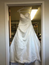 Serenity Bridal wedding dress