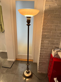 Lampe sur pied vintage avec double éclairage